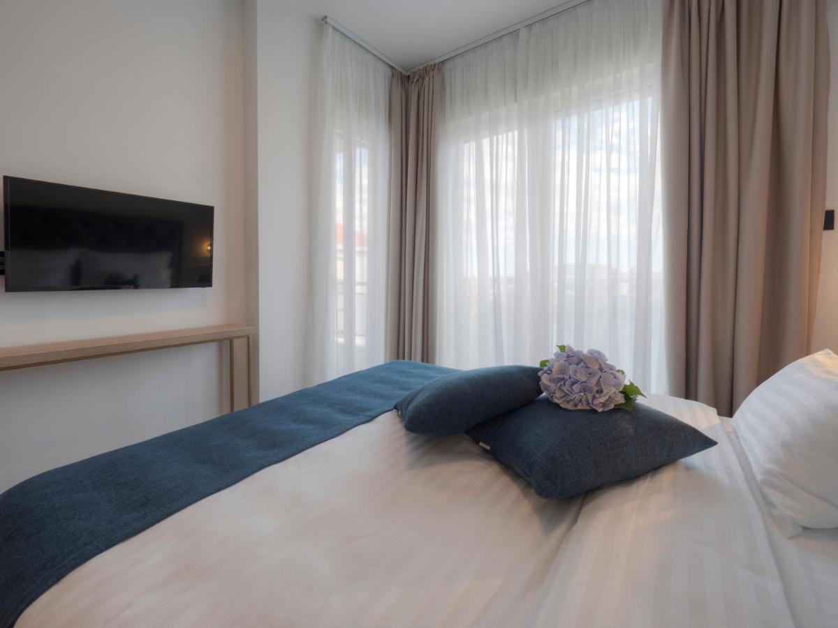 Hotel Idila Budva Buitenkant foto